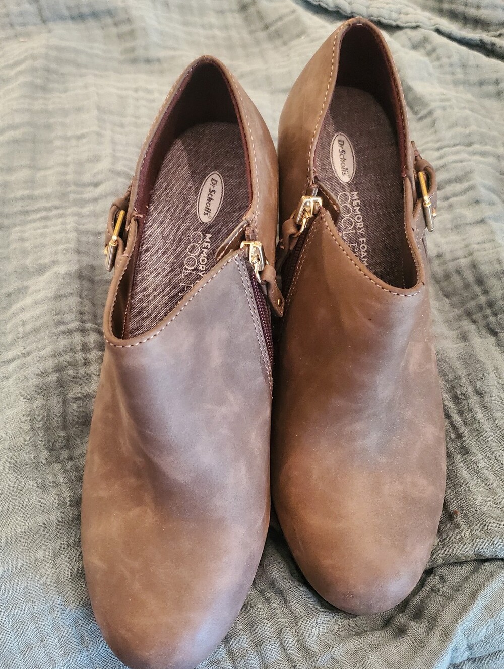 Dr. Scholl's Women's greenish brown  Ankle Boots Memory Foam Side Zip size 9.5